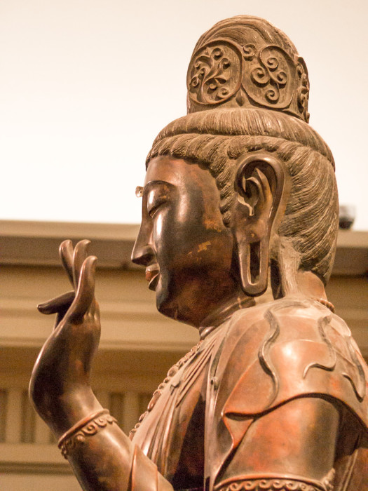 どうぞうしょうかんのんぼさつりゅうぞう原品：奈良薬師寺飛鳥～奈良時代（7～8世紀）国立博物館本館